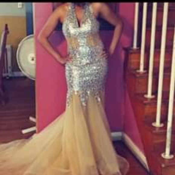 Prom - Picture 2 of 3